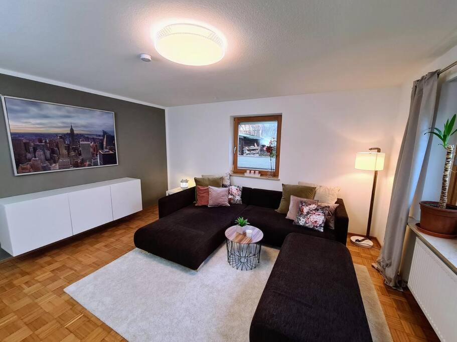 Appartement Seenahe Gartenwohnung In Schondorf